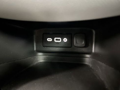 Certified 2023 Chevrolet Equinox LS image 34