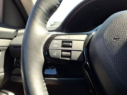 Certified 2025 Honda Accord Touring image 25