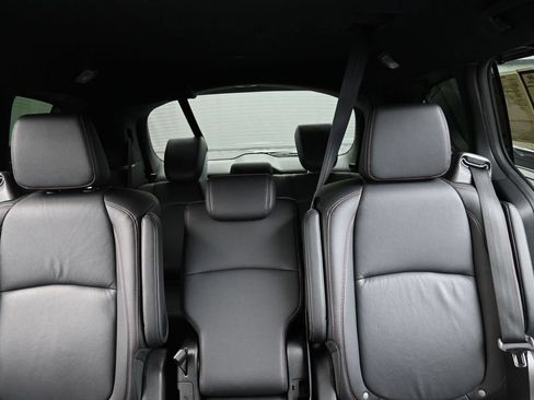 Used 2025 Honda Odyssey Sport-L image 15