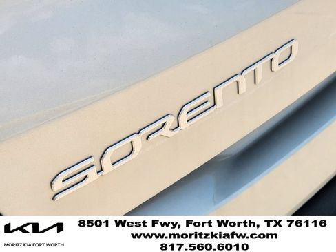 New 2026 Kia Sorento LX FWD image 8