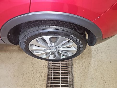 Used 2019 Buick Encore Preferred w/ Safety Package image 12