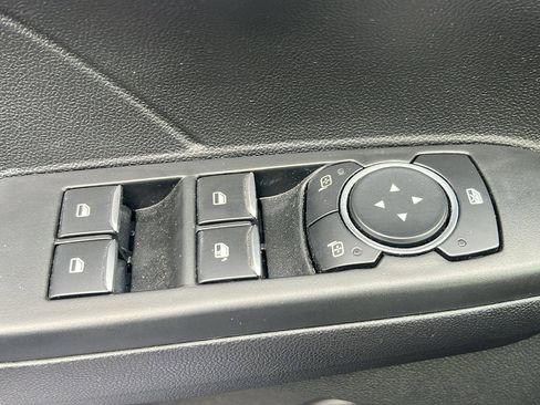 Used 2022 Ford Escape Titanium w/ Class II Trailer Tow Package image 14