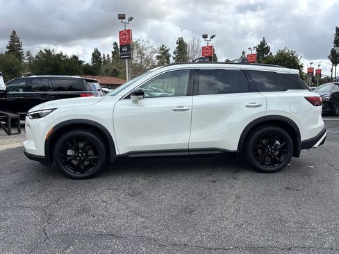 Certified 2025 INFINITI QX60 Luxe w/ Black Edition image 7