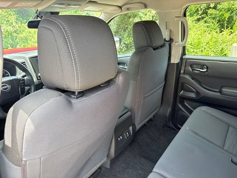 Used 2023 Nissan Frontier SV w/ SV Convenience Package AWD/4WD image 21