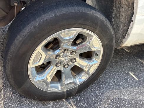 Used 2023 RAM 1500 Lone Star AWD/4WD image 9