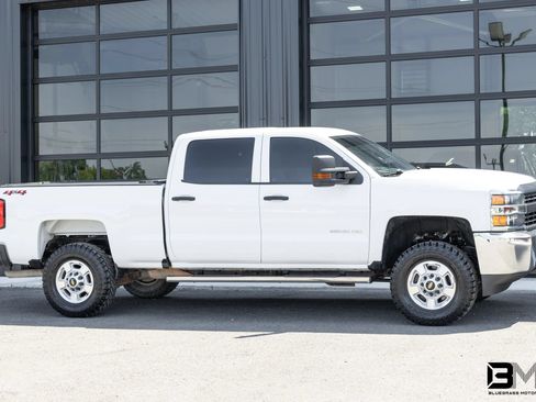 Used 2018 Chevrolet Silverado 2500 W/T w/ WT Fleet Convenience Package AWD/4WD image 8