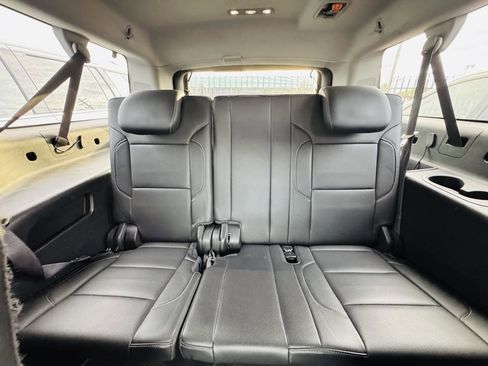 Used 2015 Chevrolet Suburban LTZ AWD/4WD image 15
