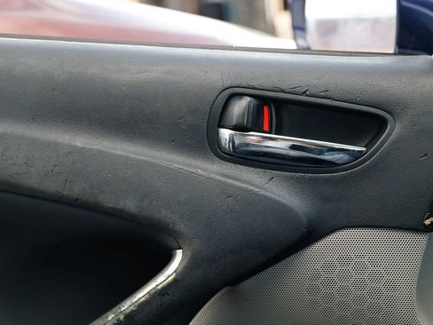 Used 2011 Lexus IS 250 image 42