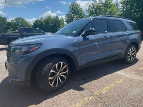 New 2026 Ford Explorer ST-Line AWD/4WD image 6