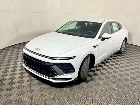 New 2026 Hyundai Sonata SE image 10