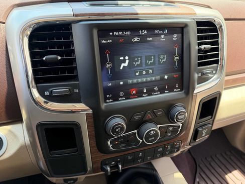 Used 2018 RAM 3500 Laramie RWD image 16