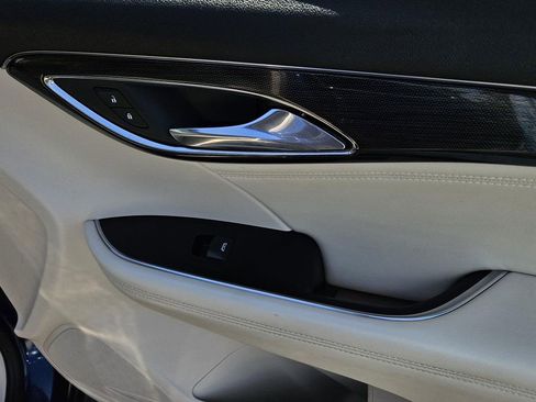 Used 2023 Buick Envision Preferred image 8