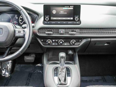 Used 2024 Honda HR-V Sport image 13