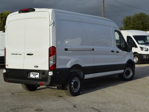 New 2026 Ford Transit 250 148 Medium Roof w/ Load Area Protection Package image 6