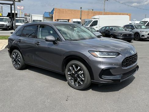 Used 2026 Honda HR-V EX-L image 2