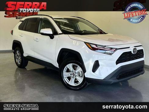 Certified 2024 Toyota RAV4 XLE FWD image 1