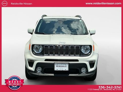 Used 2020 Jeep Renegade Latitude w/ Cold Weather Group AWD/4WD image 9