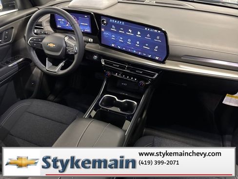 New 2026 Chevrolet Traverse LT image 14