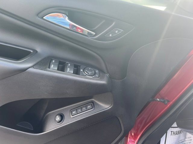 Used 2021 Chevrolet Equinox LT AWD/4WD image 9