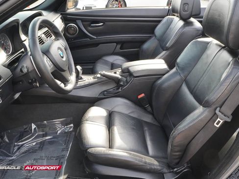 Used 2009 BMW M3 Convertible RWD image 18