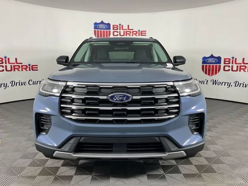 New 2026 Ford Explorer Active RWD image 8