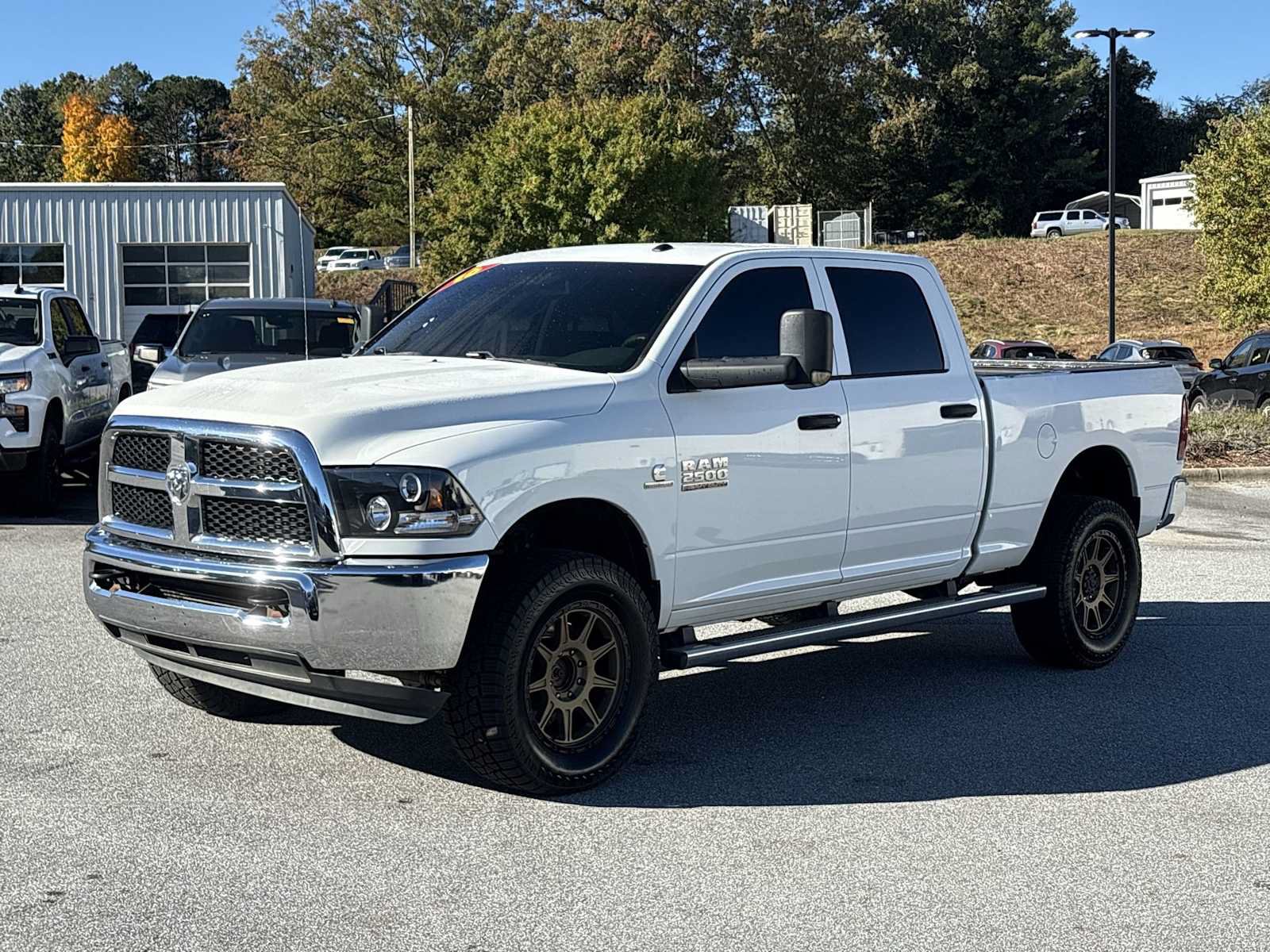 Used 2016 RAM 2500 Tradesman w/ Chrome Appearance Group AWD/4WD image 2
