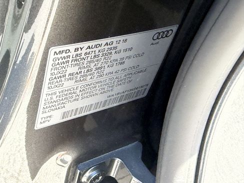 Used 2019 Audi Q8 Premium Plus AWD/4WD image 37