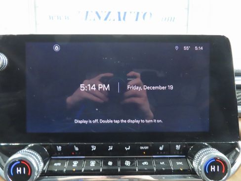 Used 2025 GMC Canyon AT4 w/ Technology Plus Package image 13