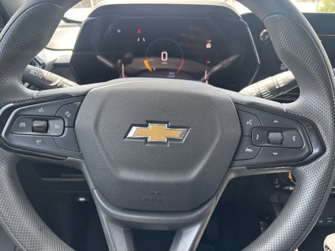 Used 2025 Chevrolet TrailBlazer LT FWD image 25