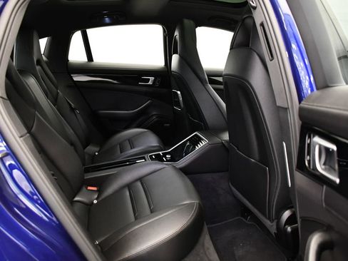 Used 2020 Porsche Panamera 4 image 53
