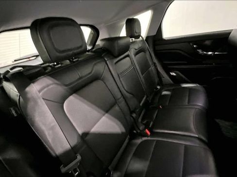 Used 2022 Lincoln Corsair AWD w/ Elements Package image 32