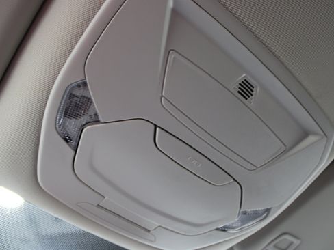 Used 2019 Ford Escape SE FWD image 29