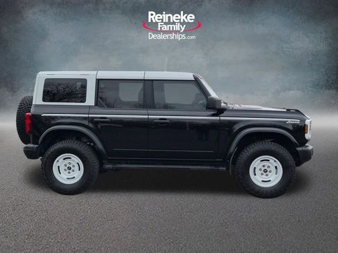 Certified 2023 Ford Bronco Heritage Edition AWD/4WD image 4