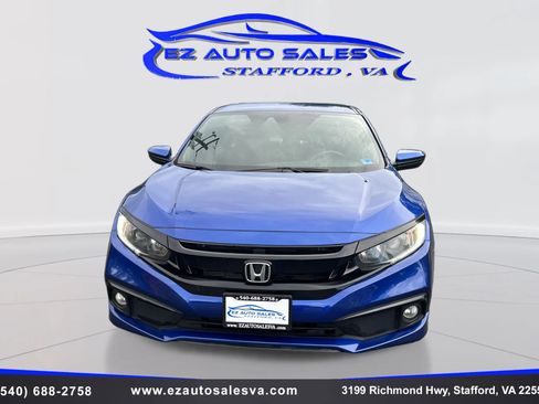 Used 2020 Honda Civic Sport image 2