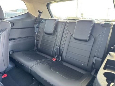 New 2026 Volkswagen Atlas SEL AWD/4WD image 10