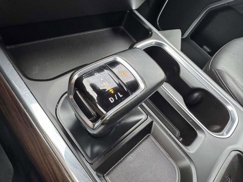 Used 2023 GMC Sierra 1500 SLT w/ SLT Premium Package image 42