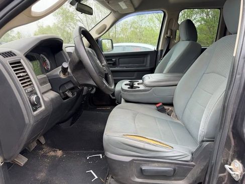 Used 2016 RAM 1500 Tradesman w/ Popular Equipment Group AWD/4WD image 9