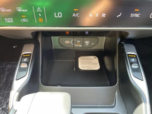 New 2026 Kia Sorento S AWD/4WD image 23
