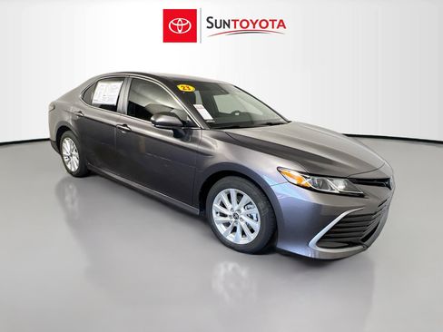 Used 2023 Toyota Camry LE FWD image 1