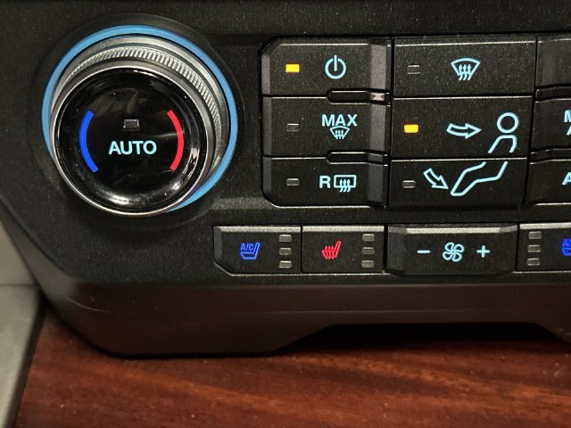 Used 2019 Ford F250 King Ranch w/ King Ranch Ultimate Package AWD/4WD image 34