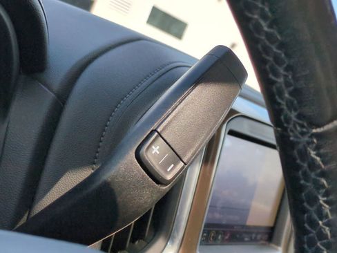 Used 2019 Chevrolet Silverado 1500 High Country w/ Z71 Off-Road Package image 34