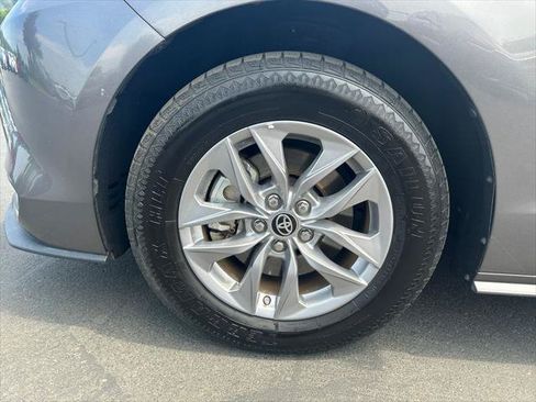 Certified 2024 Toyota Sienna LE FWD image 13