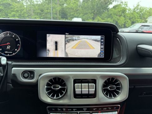 Certified 2022 Mercedes-Benz G 63 AMG 4MATIC image 13