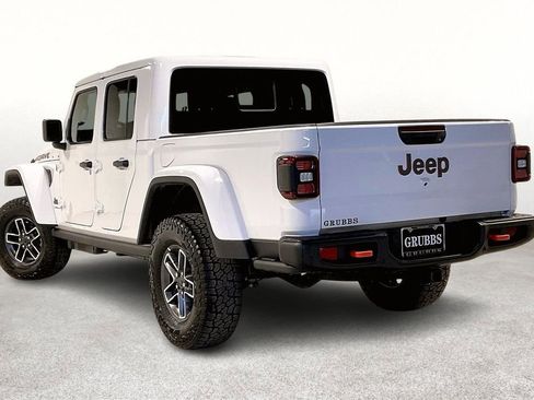 New 2026 Jeep Gladiator Mojave image 4