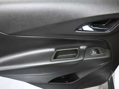 Used 2019 Chevrolet Equinox LT FWD image 19