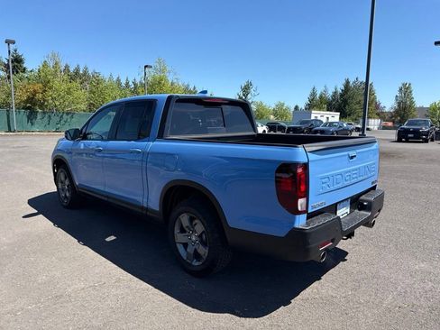 Certified 2025 Honda Ridgeline TrailSport image 5