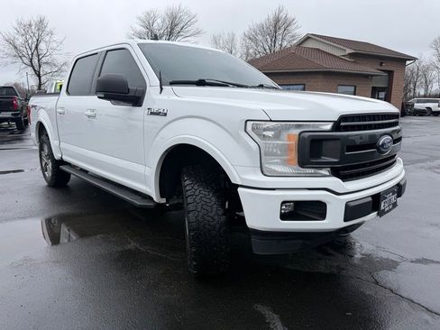 Used 2020 Ford F150 XLT w/ Equipment Group 302A Luxury image 3