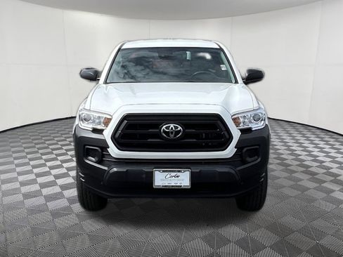 Used 2022 Toyota Tacoma SR AWD/4WD image 2