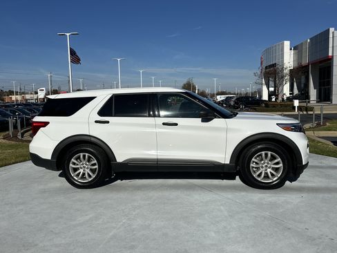 Used 2021 Ford Explorer 2WD image 11