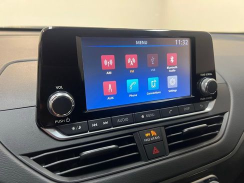 Used 2024 Nissan Altima 2.5 S image 22